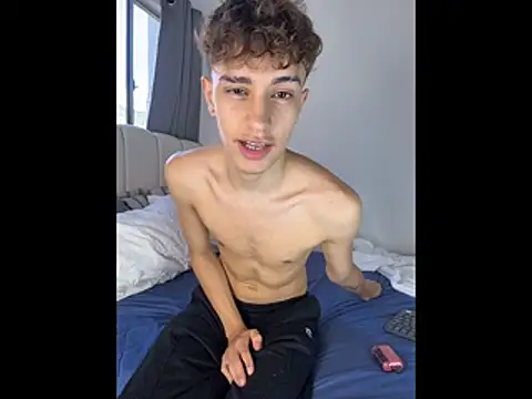 Douglas Lux online show from November 21, 9:14 pm