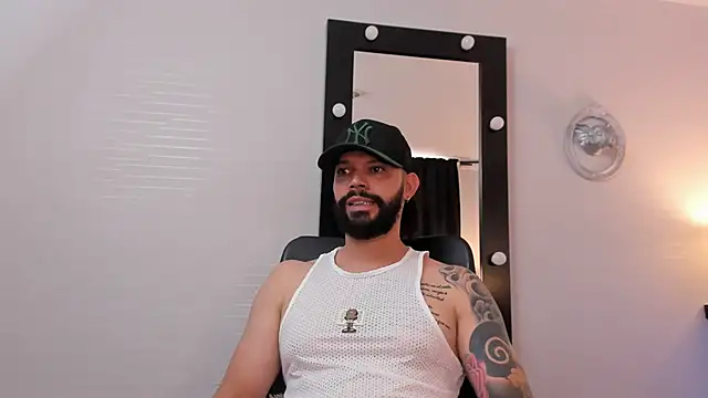 AlukardBig online show from November 13, 2:44 pm