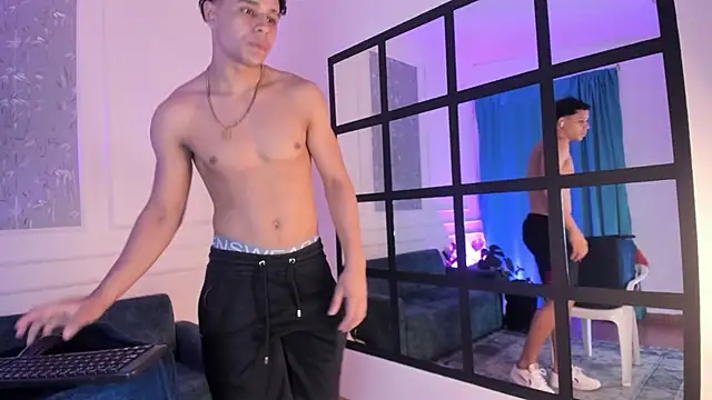 Adrian Volt online show from November 29, 3:08 am