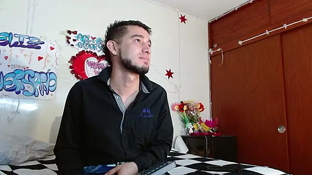 picante70  online show from March 2, 11:28 am