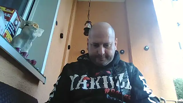 Snapshot of Couplemanxt1986 chatting on October 20, 1:59 pm Couplemanxt1986 online show from October 20, 1:59 pm