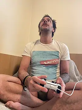  madbull  online show from February 20, 7:21 am