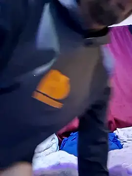 whateveruwanthowever online show from December 3, 11:55 pm