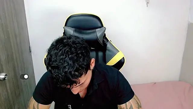 Maynow 666 online show from October 30, 9:38 pm