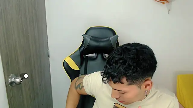 Maynow 666 online show from October 21, 9:28 pm