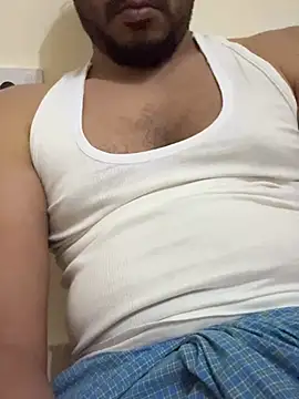 Handsome8677 online show from July 30, 11:26 pm