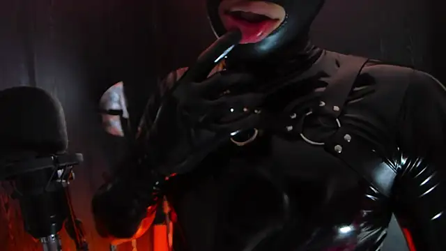 Master Connor BDSM online show from July 24, 11:01 pm