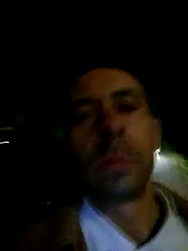 Snapshot of manumoodman1234 chatting on October 20, 10:35 pm manumoodman1234 online show from October 20, 10:35 pm