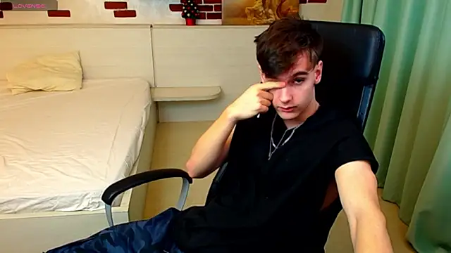 BradyFlint online show from February 5, 5:03 am