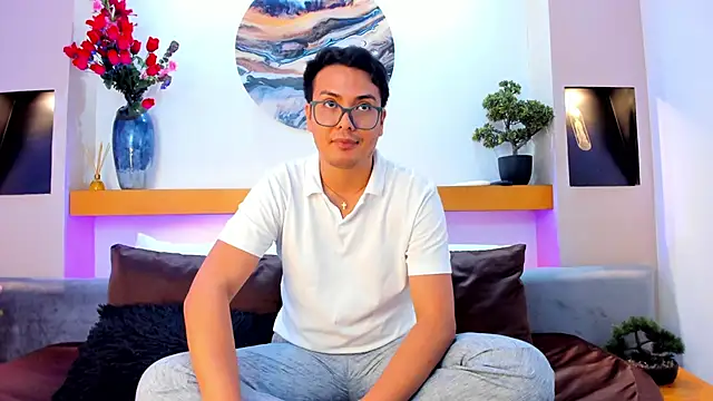 JohnBelRose online show from November 7, 8:01 pm