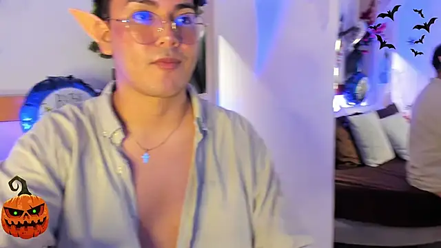 JohnBelRose online show from October 28, 8:00 pm