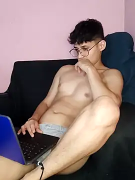 AxelKamel online show from November 6, 2:25 am