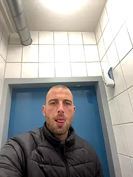 Rotteei1 online show from November 17, 12:30 pm