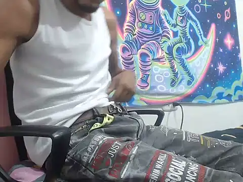 Estebanbigcock23 online show from July 12, 2:13 am