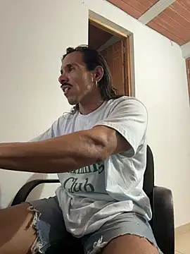 caiiobahia online show from December 19, 3:58 am