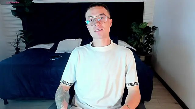 Lil James online show from November 21, 8:41 pm