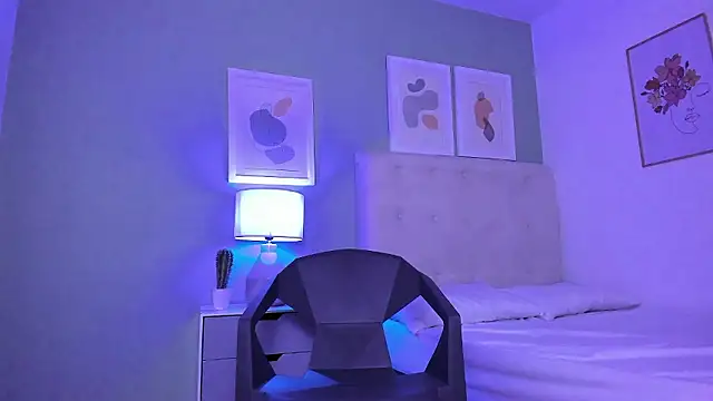 ApoloRicci online show from January 6, 9:08 pm