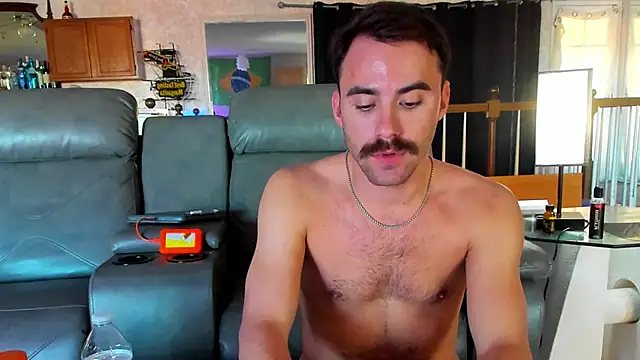 bobbyatx online show from December 17, 11:00 pm