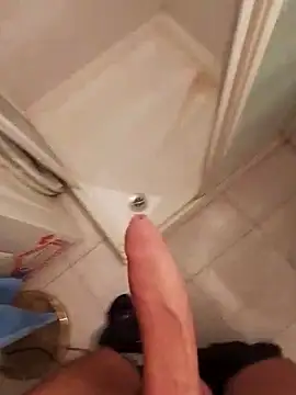 THEMASK6990 online show from November 5, 4:20 pm