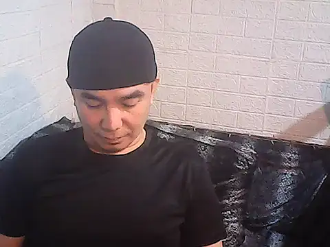 yourasiandesire69 online show from November 25, 12:51 pm