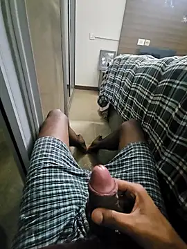 16Hose online show from April 13, 9:48 pm