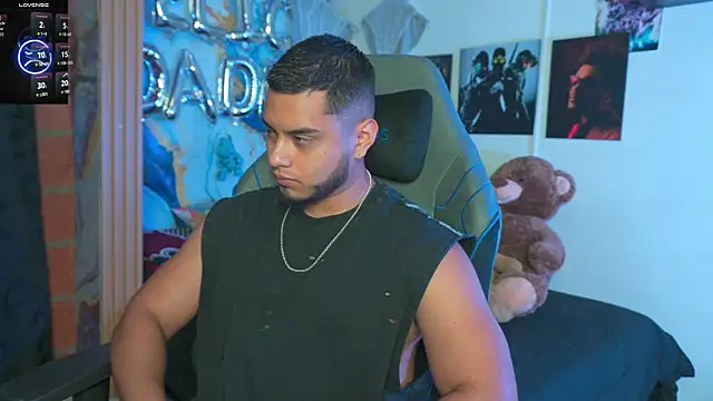 Tiler wolker online show from February 14, 3:23 am