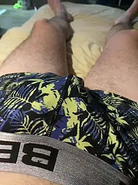 FestiveWolf225 online show from November 18, 6:55 pm