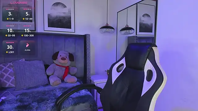 Niick Twiink online show from November 27, 8:23 pm