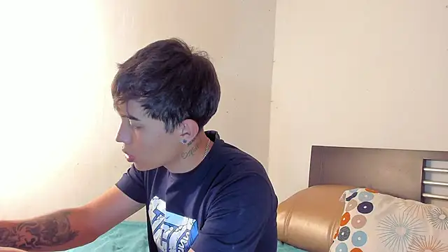 MollyandFher online show from February 23, 3:08 am