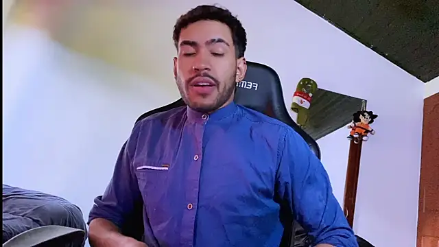 3v1l online show from December 13, 7:53 pm