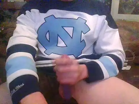 jigglethaypussi online show from February 1, 12:31 am