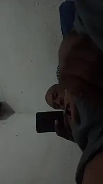 negrocomomisuerte online show from November 8, 7:11 am