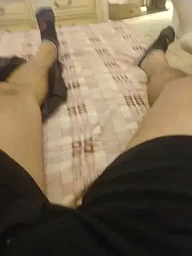 m8je online show from May 31, 7:26 pm