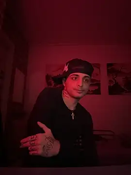 jiggy823 online show from November 7, 12:58 am