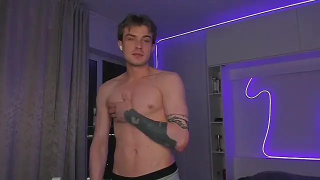 DanteRay online show from November 16, 10:01 pm