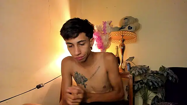 lucian davii online show from December 17, 8:26 pm