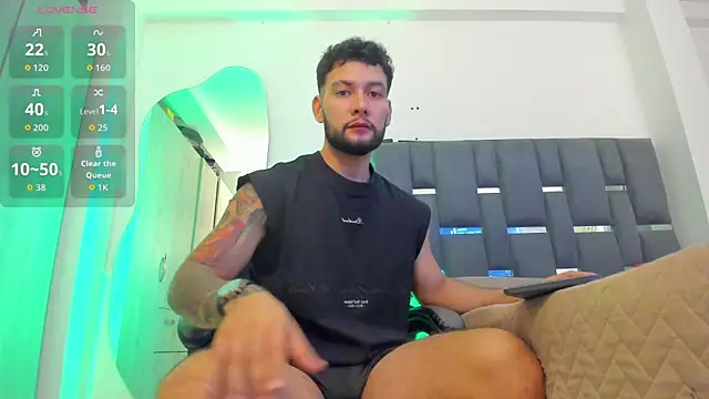 noah corvelle online show from April 15, 11:04 pm