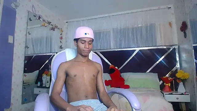 Santy bigcock 01 online show from July 28, 6:20 pm