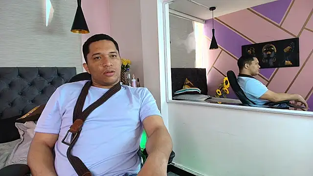 Kai santos  online show from November 8, 9:29 pm