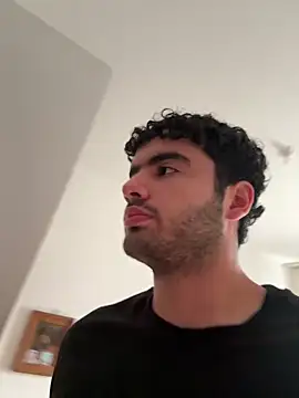 Leoncitooo987 online show from December 1, 9:18 pm