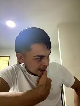 AlexLuis 1 online show from November 6, 1:19 am