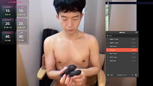 CouplingCry online show from April 18, 3:57 pm