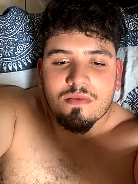 Bbbtro online show from December 3, 5:30 pm