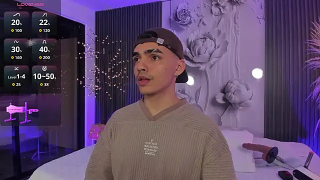 NicoKingg  online show from February 2, 4:11 am