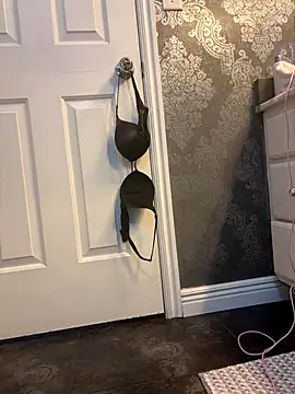 MrMrsperfeted online show from November 9, 11:09 pm