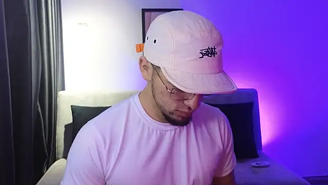 AresMassimoX online show from March 16, 12:31 pm