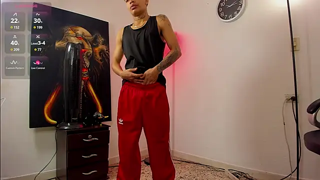 Juank wss online show from November 13, 11:59 am