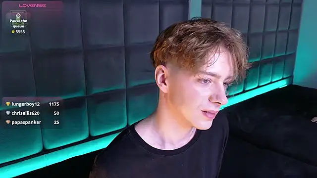 Paul Holt online show from February 13, 10:48 pm