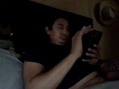 manrrique4567 online show from February 18, 1:31 pm