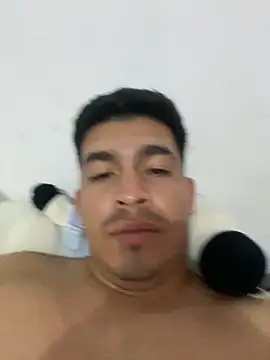 danielhot2004 online show from November 13, 6:01 pm